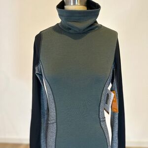 NWT Kerrits Stable Temp Merino Wool Top Size XS